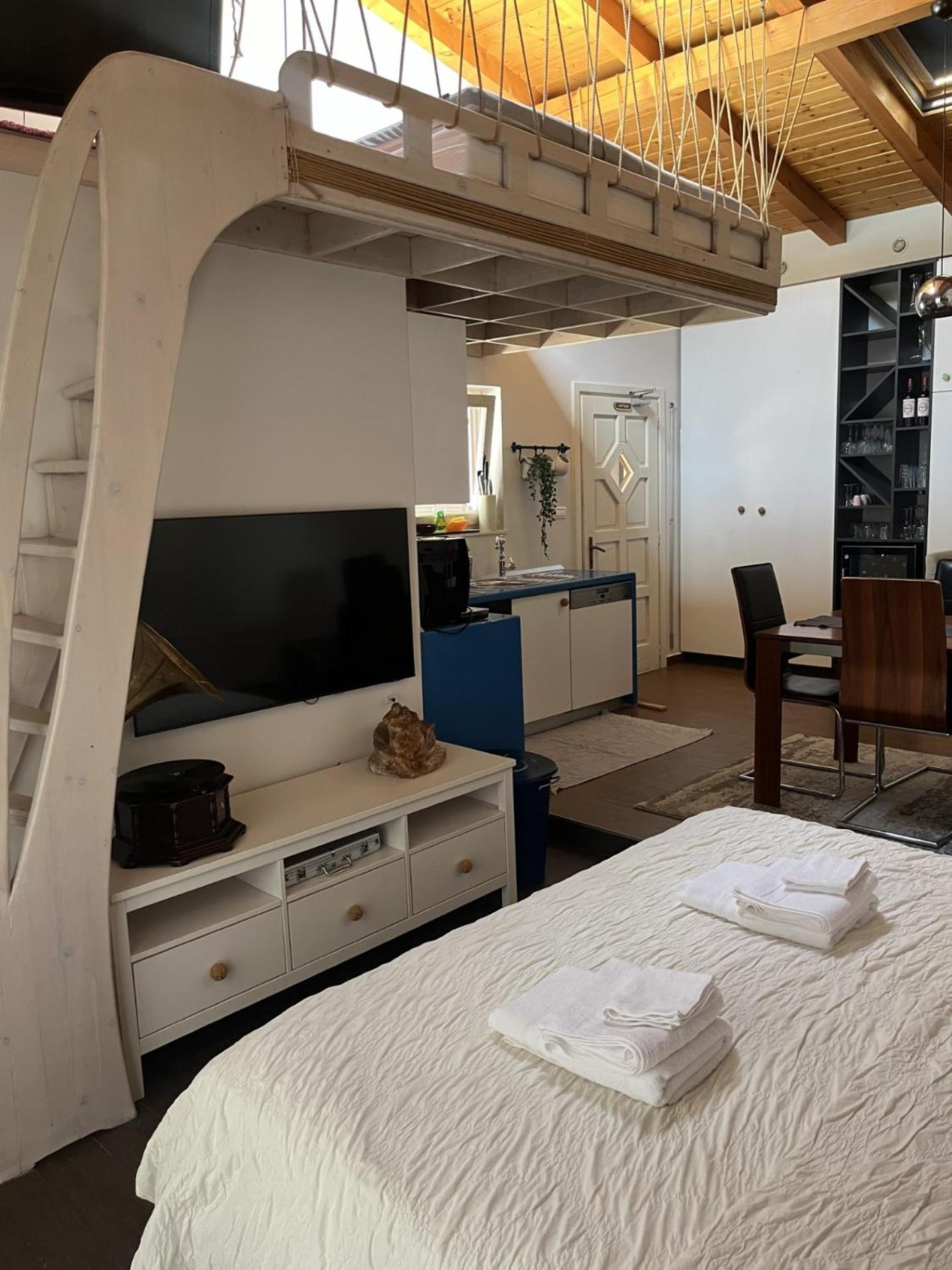 Small House Nea In City Center-With Free Parking 普拉 外观 照片